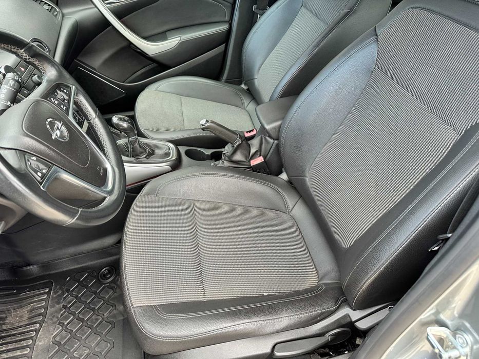 Opel Astra 1.4 benzyna, alus, klimatronic, zarejestrowana