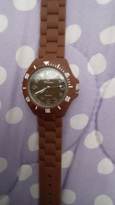 Relógio castanho homem