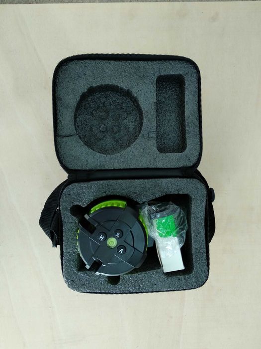 New 3D Green Laser Level, Includes Tripod64586356232707123