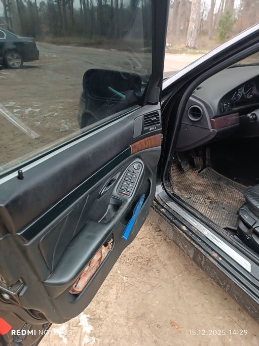 BMW E39 M54B25 Touring 2002 рік рестайлінг універсал механіка обмін