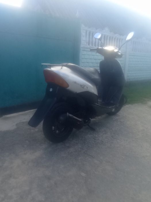 Продам мопед suzuki lets 2