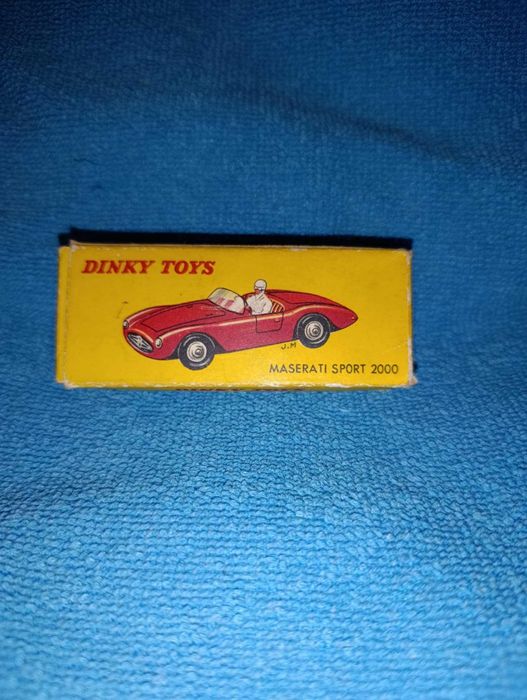 Dinky Toys Maserati Sport 2000