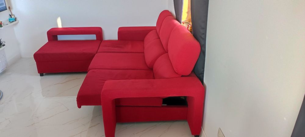 Sofá chaise lounge vermelho