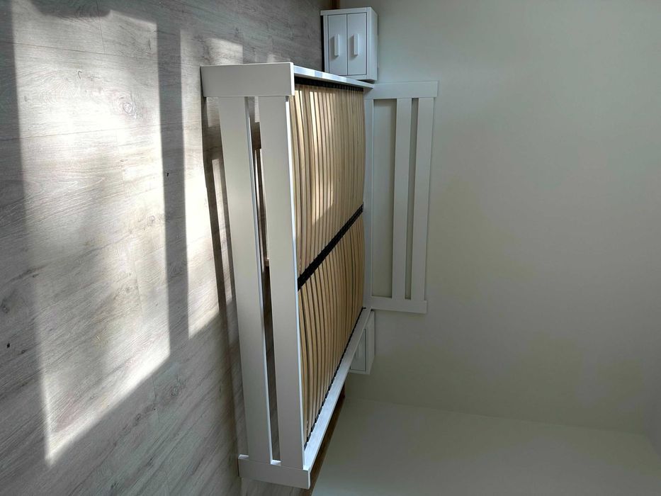 Двоспальне ліжко в спальню Кровать з натурального дерева