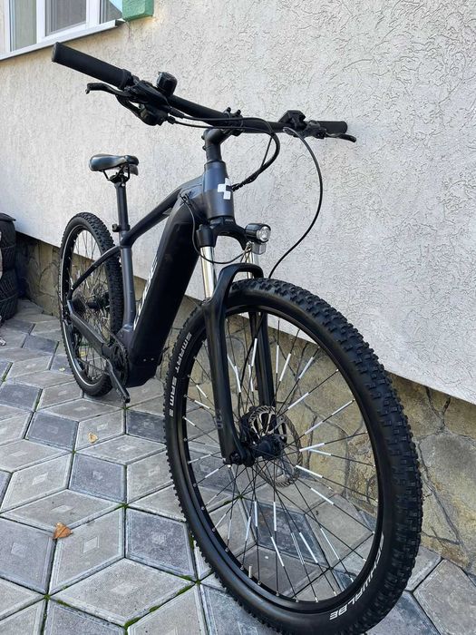 Bicicleta Cube Reaction Hybrid Performance 625