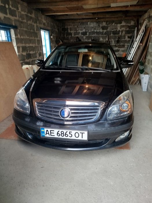 Продам автомобіль Geely maple c82 2012
