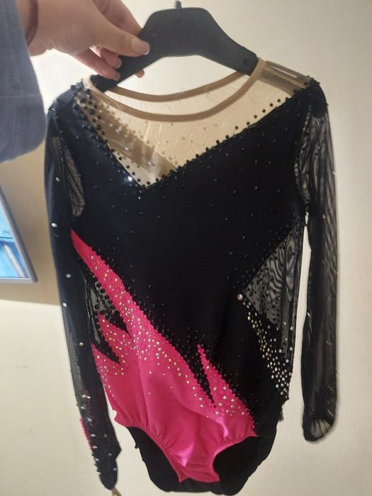 Продам купальник для художньої гімнастики