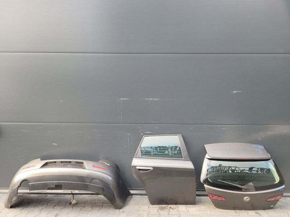 ALFA ROMEO 159 DRZWI / KLAPA BAGAŻNIKA / ZDERZAK