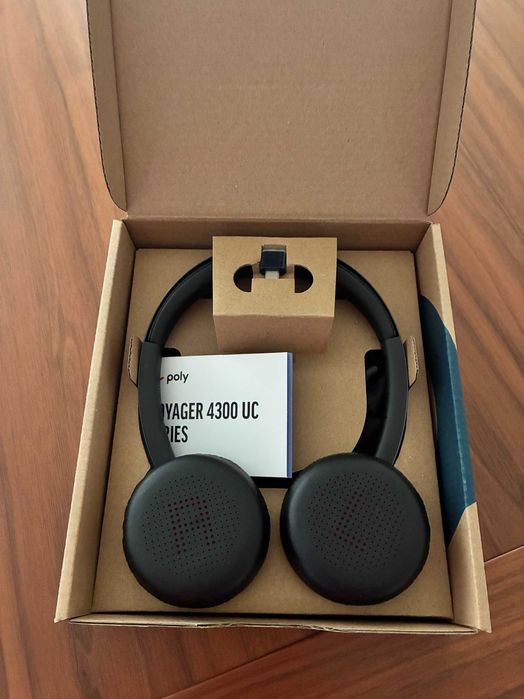 Headset bluetooth c/microfone Poly Voyager 4320 UC