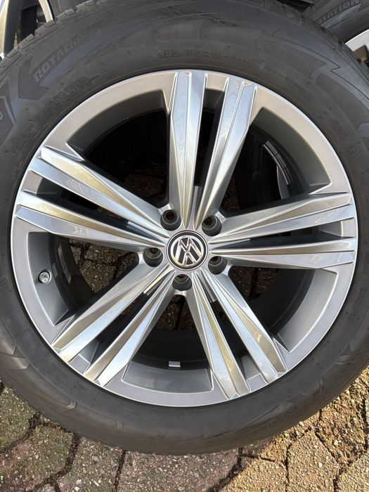 Диски Vw Touareg R19 Sebring 5*112 ET28 8,5j