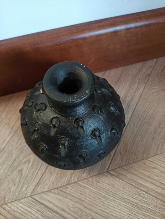 Wazon ceramiczny surowy ciemny SIA