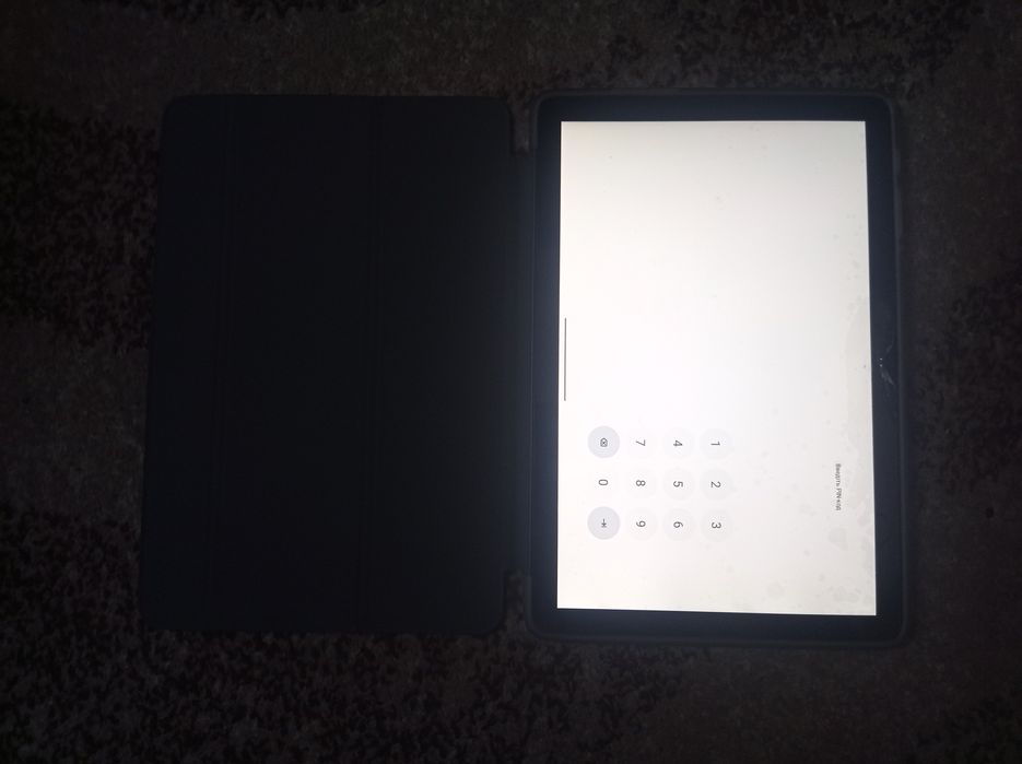 Продам планшет вживаний