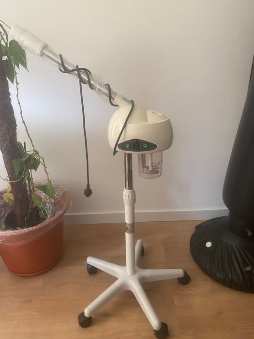 Vapor para limpezas de pele