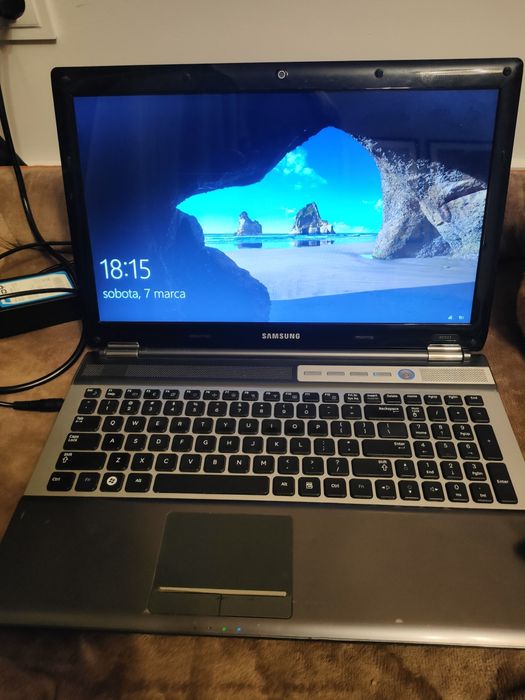 Laptop Samsung dysk SSD