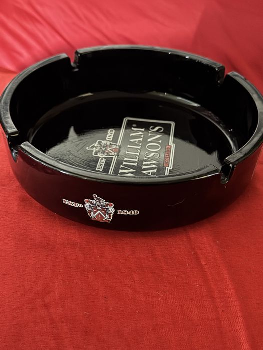 Cinzeiro de coleção Willian Lawson’s