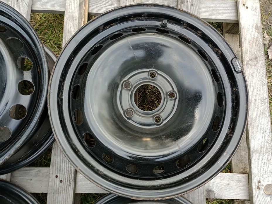Felgi stalowe 16cali 5x114.3 RENAULT Captur Megane Laguna DACIA Duster