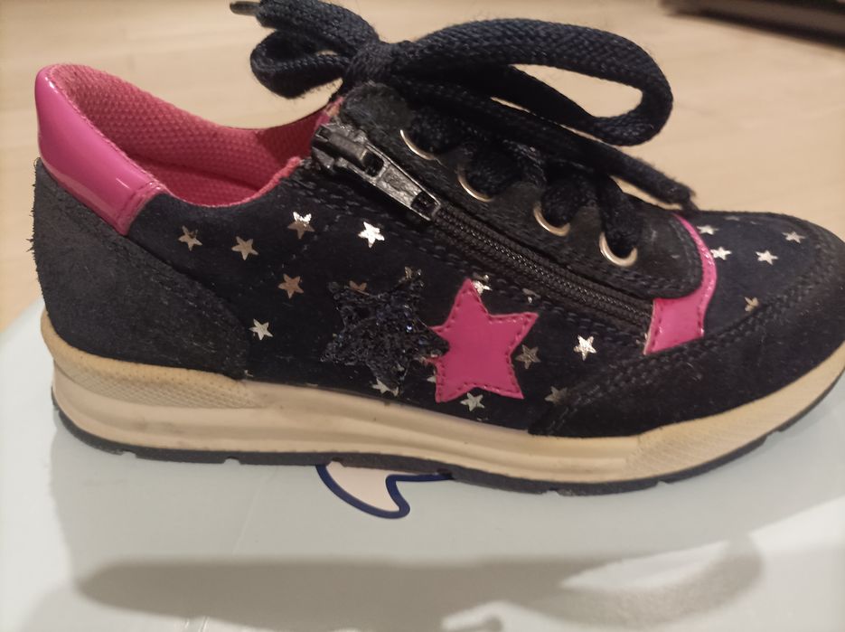 Buty dla dziewczynki