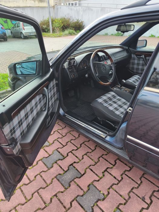 Mercedes 250 TD 1966