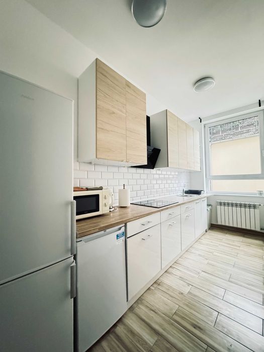 2 pokoje w mieszkaniu na ul Małeckiego / un habitacion ul. Małeckiego