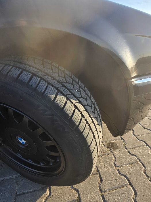 Felgi BMW E32/31 E34 E36 E38 E39 E60/65 F czarne style 6 opony gratis.