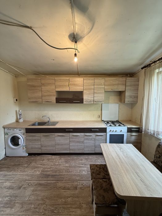 Продаж частини будинку біля 17 школи