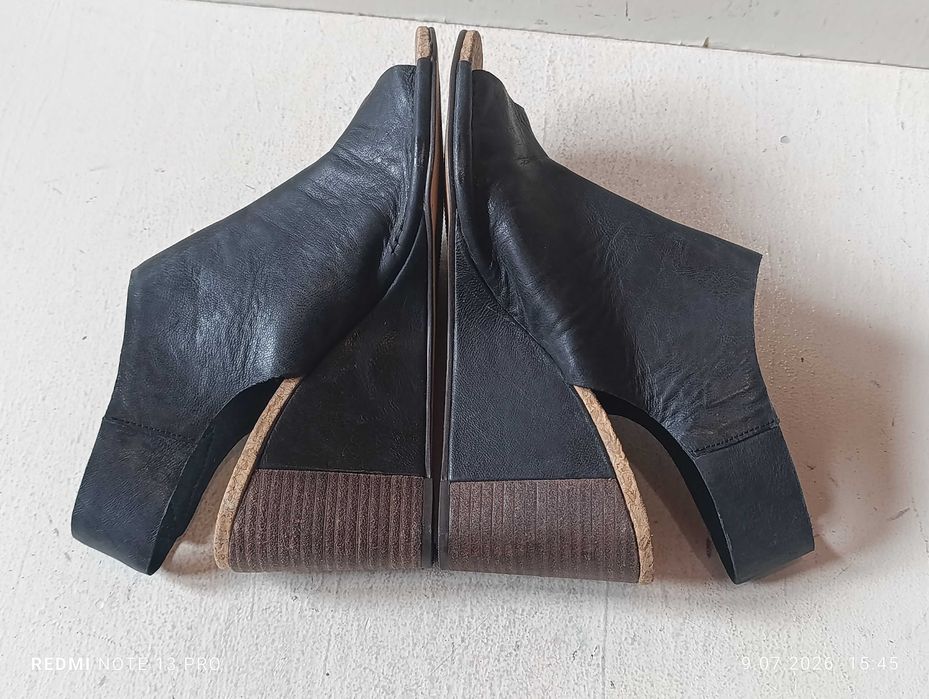 sandały skórzane Clarks