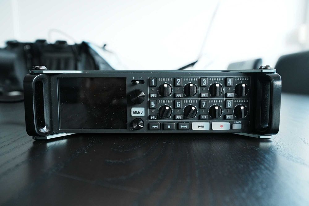 Zoom F8n Pro – Gravador de Áudio Multitrack Profissional