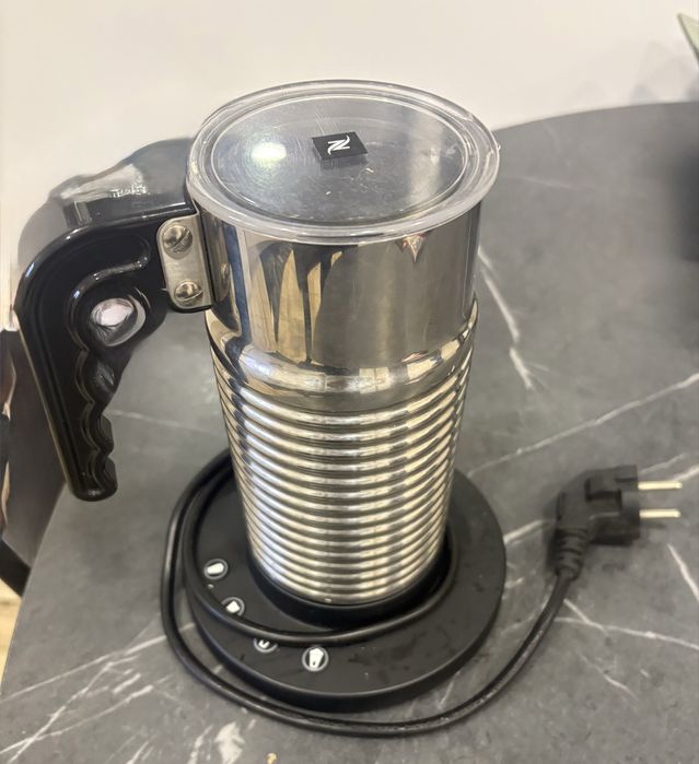 Nespresso Aeroccino 4 – Espumador de Leite
