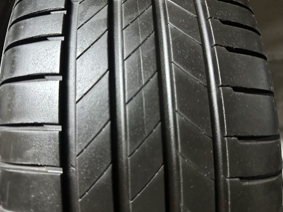 Резина 215/65/16 Bridgestone R16 літо шини пара 95%