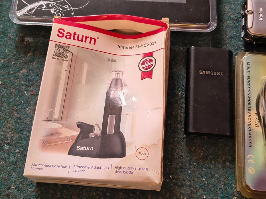 Лот різних гаджетів