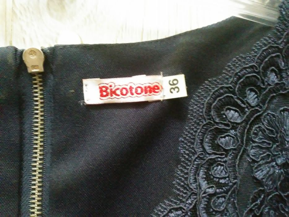 Sukienka rozkloszowana