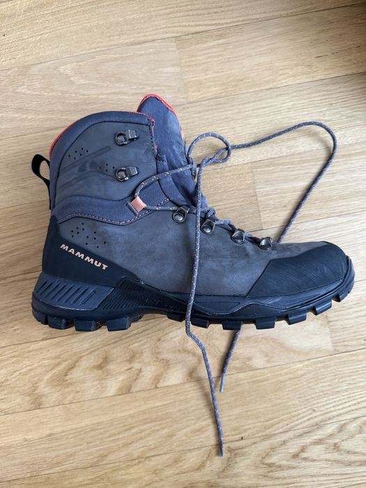 Черевики нові Mamut