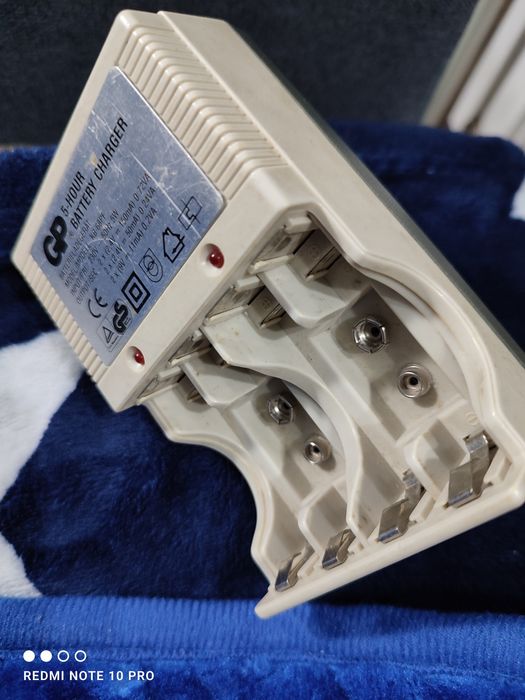 Зарядное устройство