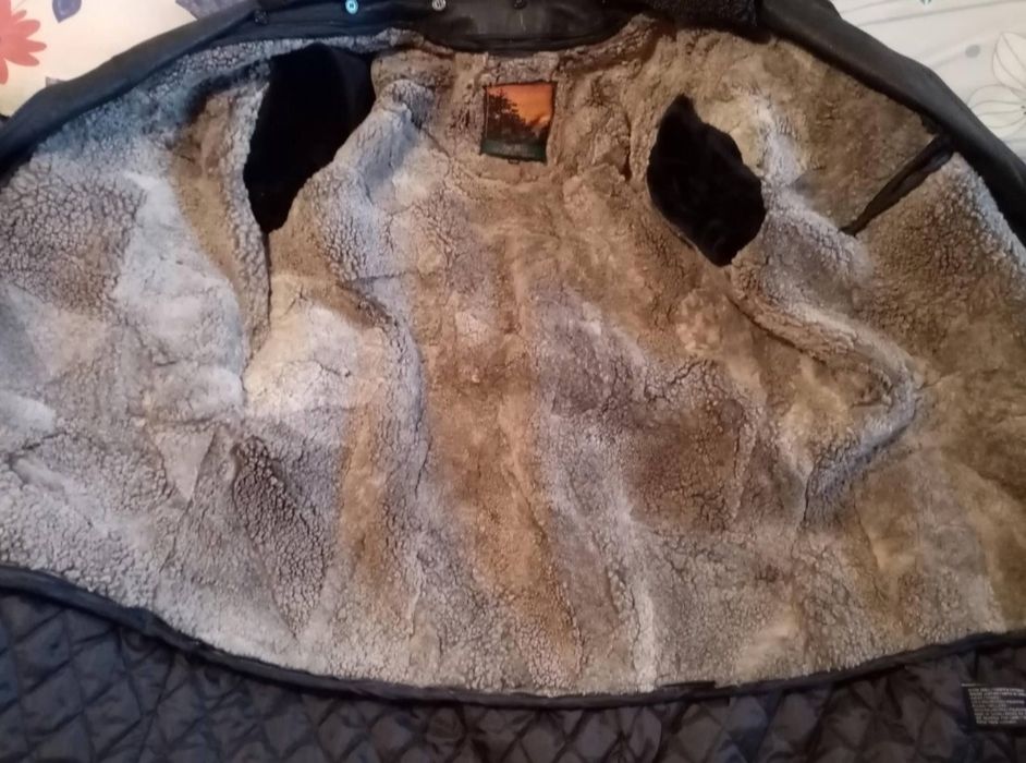 Продам чоловіче плащ-пальто із натуральної шкіри