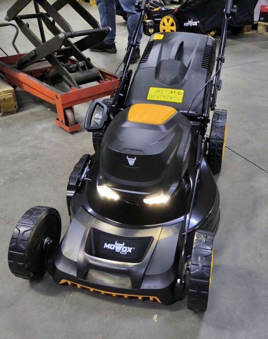 Газонокосилка Mowox EM 4662 SX-Li