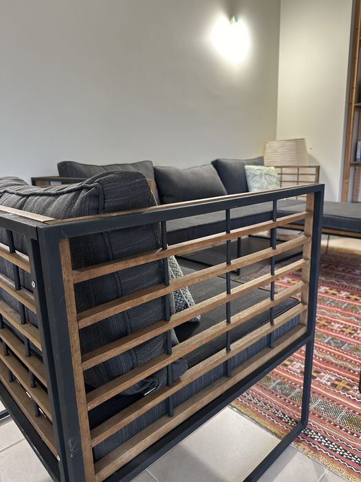 Conjunto mesa cadeira e sofa para exterior