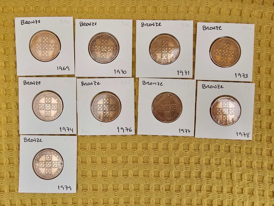 Lote de 46 moedas da República
