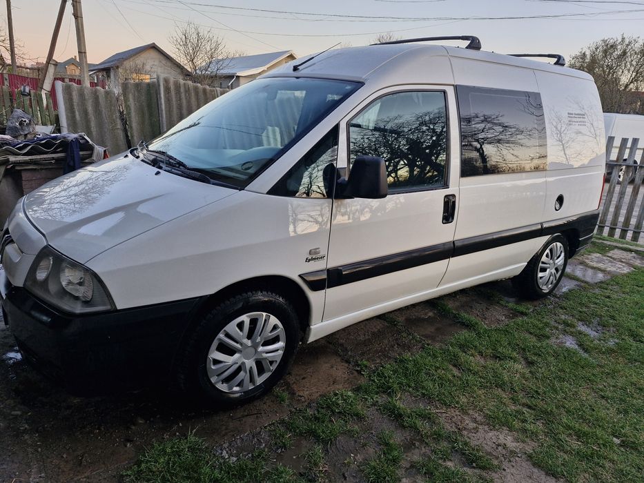 Пежо   експерт.  .