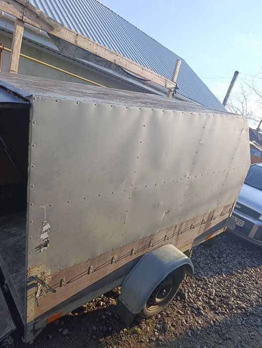 Продам причіп одноосний.