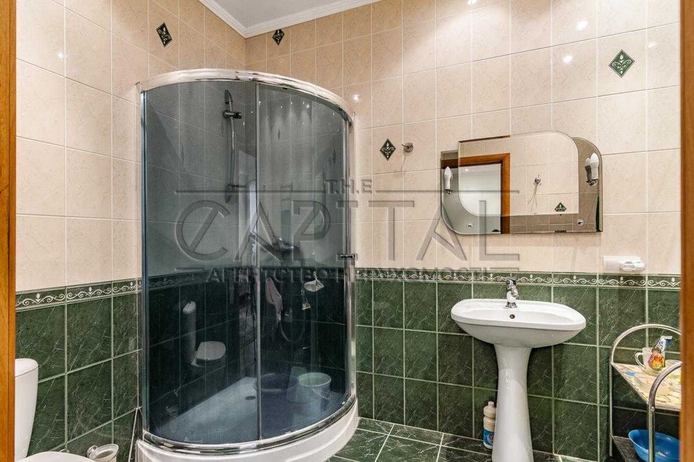 Продаж 3-поверхового будинку 1200м2, Вища Дубечня, Вишгородський р-н