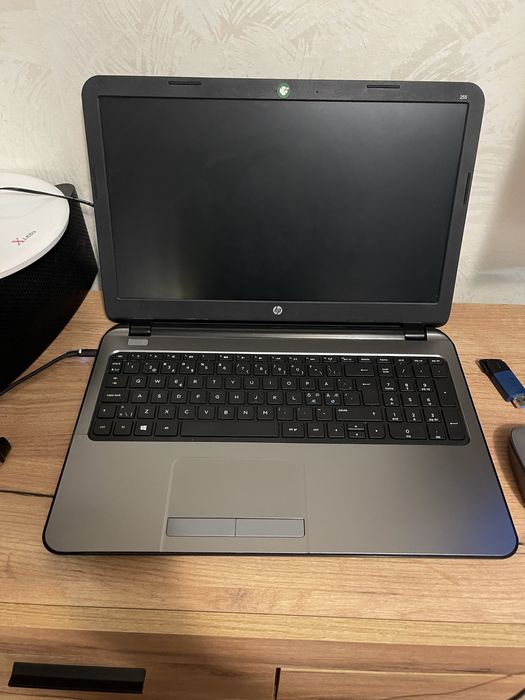 Продам надежный ноутбук HP 255 G2