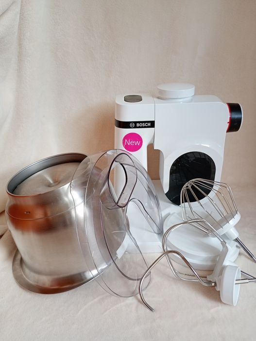 Robot kuchenny planetarny BOSCH MUMS2EW00 700W