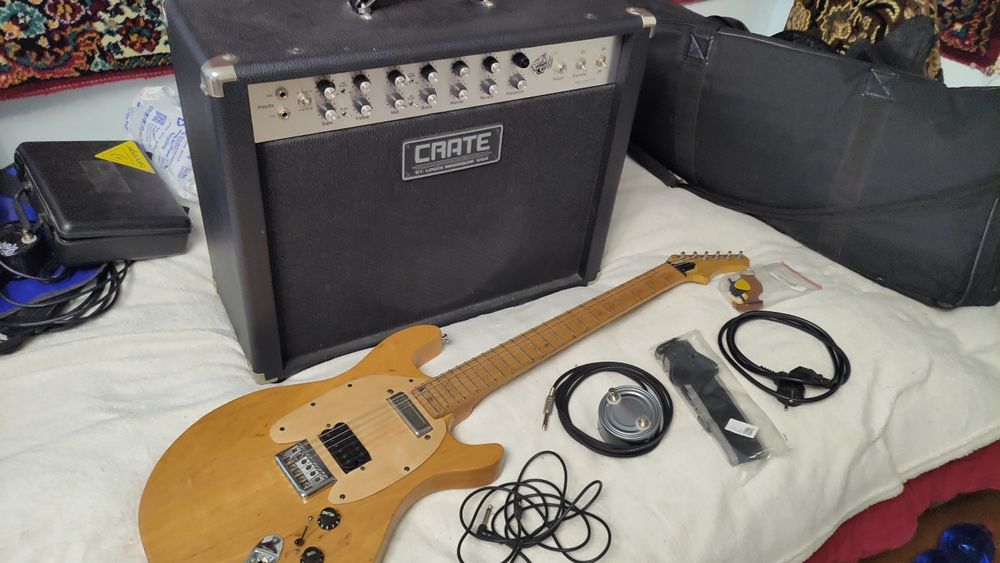 ВІДЕО Електрогітара lesPaul hand made. Окремо чи з комбіком.