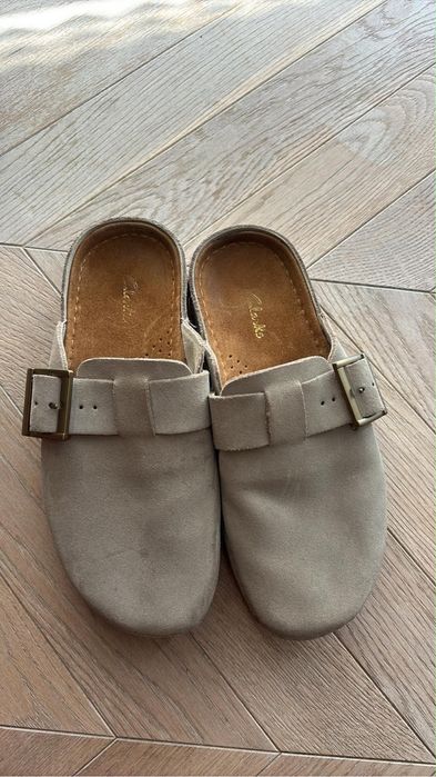 Klapki clarks skora