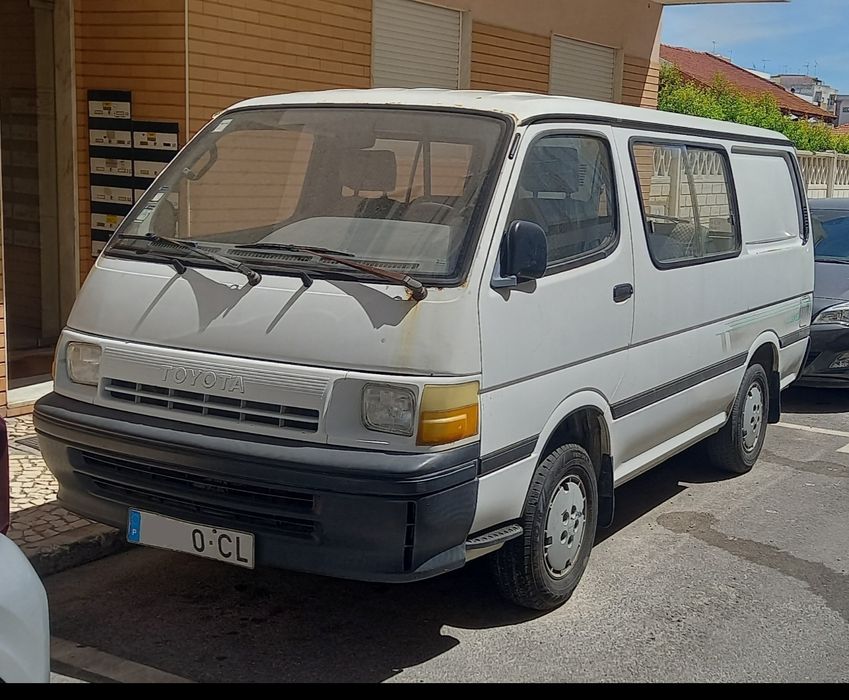 Toyota Hiace 1993 | 2.5D | Mecânica Impecável (Ler Até ao Fim)