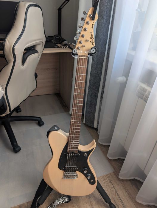 Gitara elektryczna Aria JET-1