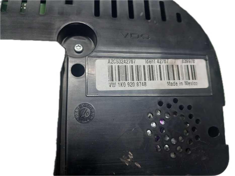 Quadrante / painel de instrumentos VOLKSWAGEN Golf VI (5K1)