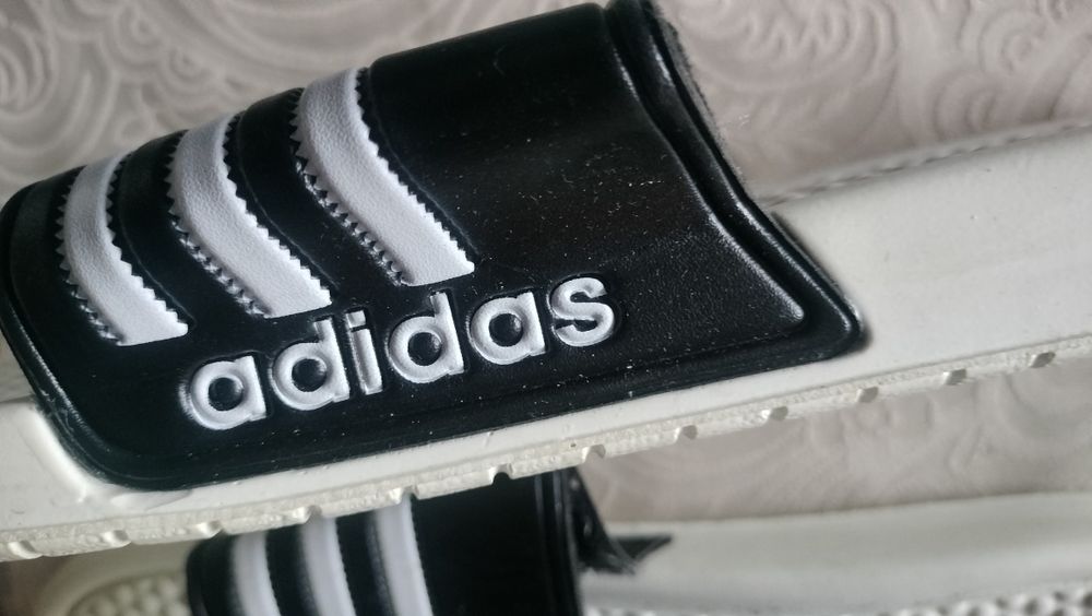 Klapki adidas nowe