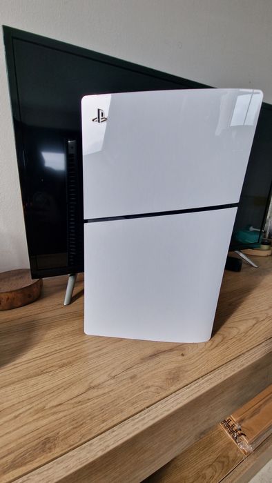 PS5 SLIM - 1TB - Como Nova