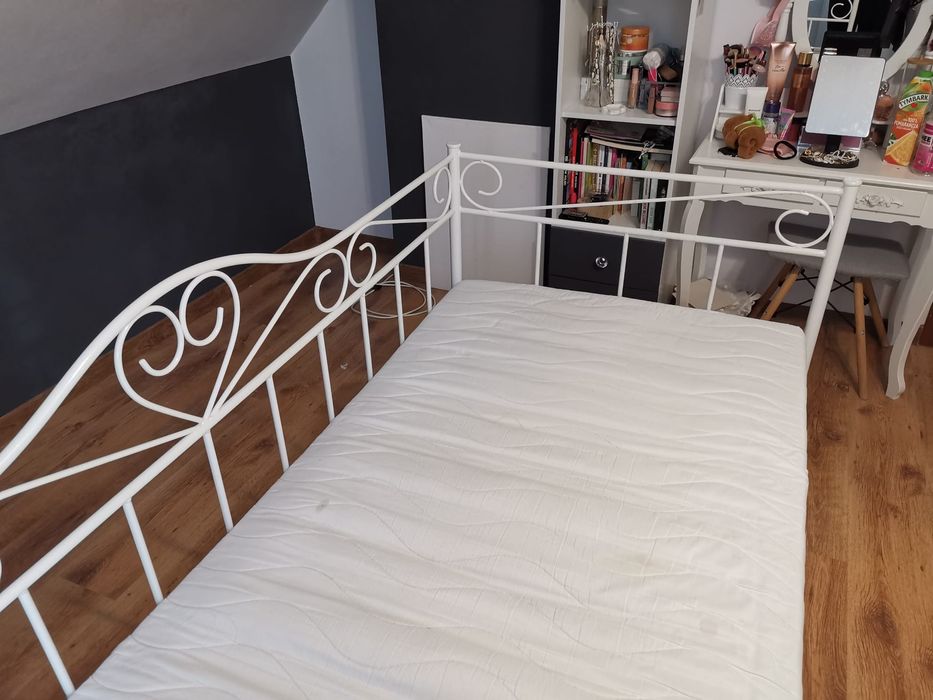 Łóżko metalowe młodzieżowe